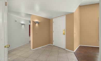 Charming Home with Flexible Living Spaces on a Spacious Lot. 

 on Sun City-Willow Creek / Willow Brook  in Arizona - for sale on GolfHomes.com, golf home, golf lot