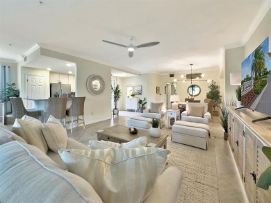 Welcome to this beautifully appointed 3 bedroom, 2 bathroom on Lakewood National Golf Club in Florida - for sale on GolfHomes.com, golf home, golf lot