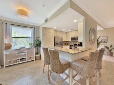 Welcome to this beautifully appointed 3 bedroom, 2 bathroom on Lakewood National Golf Club in Florida - for sale on GolfHomes.com, golf home, golf lot