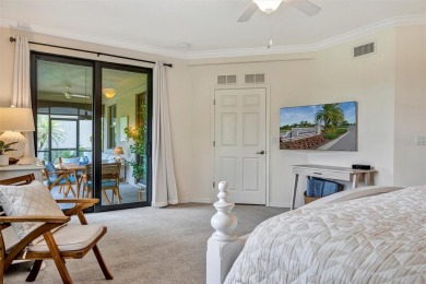 Welcome to this beautifully appointed 3 bedroom, 2 bathroom on Lakewood National Golf Club in Florida - for sale on GolfHomes.com, golf home, golf lot