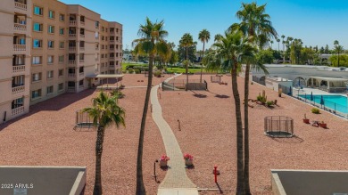 LOCATION!! 2 bed/1 bath condo in Old Town Scottsdale. Gorgeous on Scottsdale Shadows in Arizona - for sale on GolfHomes.com, golf home, golf lot