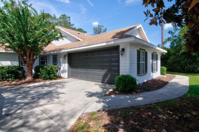 Welcome to this beautifully updated 4-bedroom, 2.5-bathroom home on Haile Plantation Golf and Country Club in Florida - for sale on GolfHomes.com, golf home, golf lot