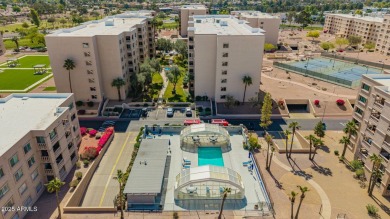 LOCATION!! 2 bed/1 bath condo in Old Town Scottsdale. Gorgeous on Scottsdale Shadows in Arizona - for sale on GolfHomes.com, golf home, golf lot