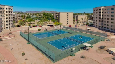 LOCATION!! 2 bed/1 bath condo in Old Town Scottsdale. Gorgeous on Scottsdale Shadows in Arizona - for sale on GolfHomes.com, golf home, golf lot