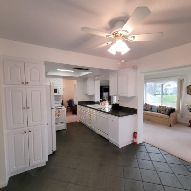 New to the market! This Eden model home offers 2 bedrooms, 2 on Mainlands Golf Club in Florida - for sale on GolfHomes.com, golf home, golf lot