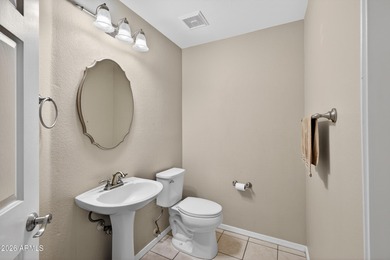 Gorgeous townhouse in one of the most centrally located on Arizona Grand Resort Golf Course in Arizona - for sale on GolfHomes.com, golf home, golf lot