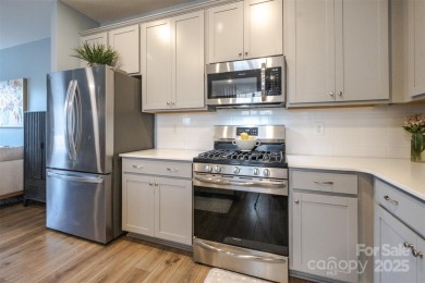 Immaculate End-Unit townhome in the sought-after Windhaven on Tega Cay Golf Club in South Carolina - for sale on GolfHomes.com, golf home, golf lot