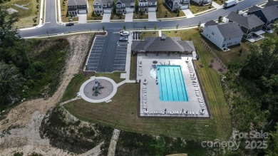 Immaculate End-Unit townhome in the sought-after Windhaven on Tega Cay Golf Club in South Carolina - for sale on GolfHomes.com, golf home, golf lot
