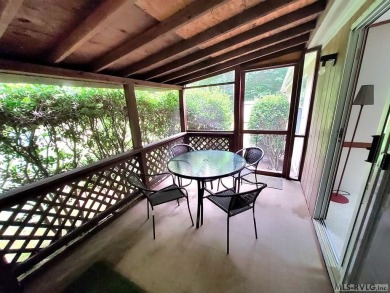 Waterfront community opportunity. This awesome 3 bed 2 bath home on Tanglewood Shores Golf Club in Virginia - for sale on GolfHomes.com, golf home, golf lot