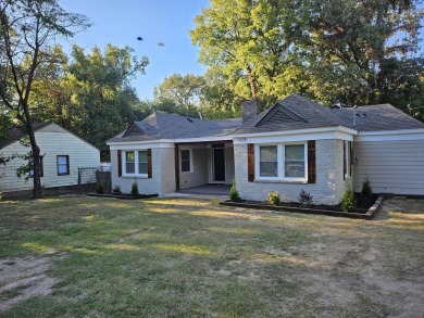 For Sale: Stunning 3-Bedroom, 2-Bathroom Home with Hidden Master on Pine Hill Golf Course in Tennessee - for sale on GolfHomes.com, golf home, golf lot