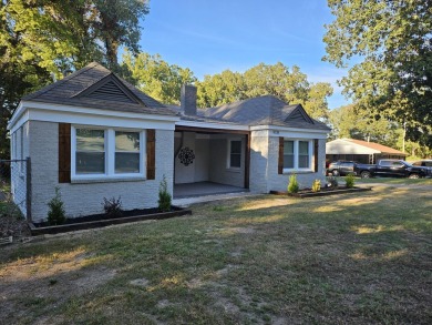 For Sale: Stunning 3-Bedroom, 2-Bathroom Home with Hidden Master on Pine Hill Golf Course in Tennessee - for sale on GolfHomes.com, golf home, golf lot