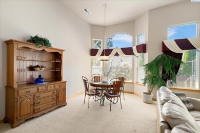 MLS# 283952 This lovely one owner home in Canyon Lakes has no on Canyon Lakes Golf Course in Washington - for sale on GolfHomes.com, golf home, golf lot