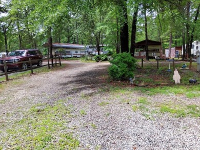 Great little cabin in a waterfront community. Begin your journey on River Ridge Golf Club in Virginia - for sale on GolfHomes.com, golf home, golf lot