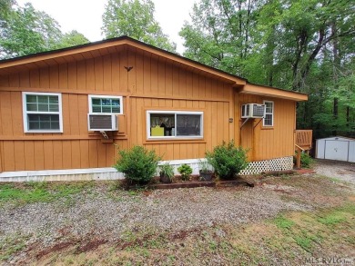 Great little cabin in a waterfront community. Begin your journey on River Ridge Golf Club in Virginia - for sale on GolfHomes.com, golf home, golf lot