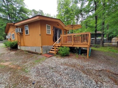 Great little cabin in a waterfront community. Begin your journey on River Ridge Golf Club in Virginia - for sale on GolfHomes.com, golf home, golf lot