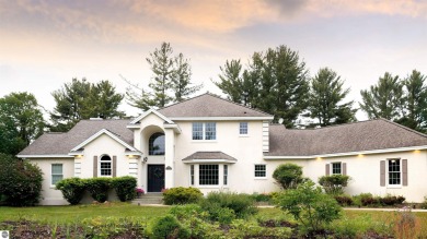 Beautiful 4-5 Bedroom Home on Lakewood on the Green Golf Course on  in Michigan - for sale on GolfHomes.com, golf home, golf lot