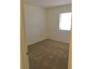Cozy 2 bedroom , 2 bathroom , single family home, in one of the on Highland Falls Golf Club in Nevada - for sale on GolfHomes.com, golf home, golf lot