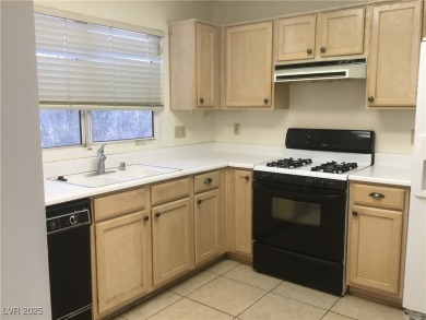 Cozy 2 bedroom , 2 bathroom , single family home, in one of the on Highland Falls Golf Club in Nevada - for sale on GolfHomes.com, golf home, golf lot