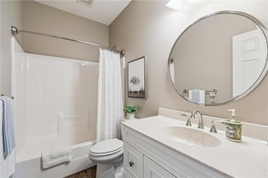 Beautifully maintained detached townhome located in the on The Ponds Golf Club in Minnesota - for sale on GolfHomes.com, golf home, golf lot