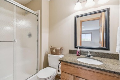 Beautifully maintained detached townhome located in the on The Ponds Golf Club in Minnesota - for sale on GolfHomes.com, golf home, golf lot