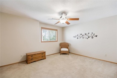 Beautifully maintained detached townhome located in the on The Ponds Golf Club in Minnesota - for sale on GolfHomes.com, golf home, golf lot
