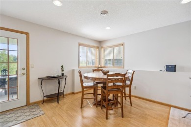 Beautifully maintained detached townhome located in the on The Ponds Golf Club in Minnesota - for sale on GolfHomes.com, golf home, golf lot
