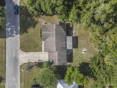 Nestled in the Fairweather Subdivision of Palatka, this charming on Palatka Golf Club in Florida - for sale on GolfHomes.com, golf home, golf lot