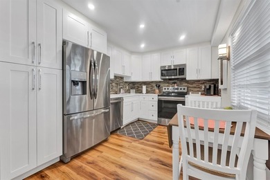 OPPORTUNITY IS KNOCKING & COMPETITIVELY PRICED TO SELL. This on Palm-Aire Country Club and Resort - The Oaks in Florida - for sale on GolfHomes.com, golf home, golf lot