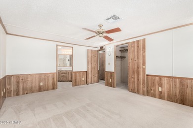 Enjoy easy, low-maintenance living in this move-in ready on Sun Lakes Country Club in Arizona - for sale on GolfHomes.com, golf home, golf lot