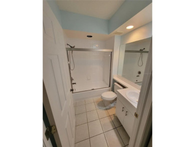 Under contract-accepting backup offers. Charming 2 bedroom 2 on Seminole Lake Country Club in Florida - for sale on GolfHomes.com, golf home, golf lot