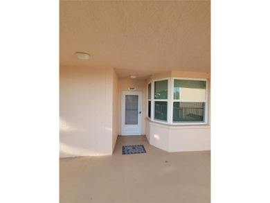 Under contract-accepting backup offers. Charming 2 bedroom 2 on Seminole Lake Country Club in Florida - for sale on GolfHomes.com, golf home, golf lot