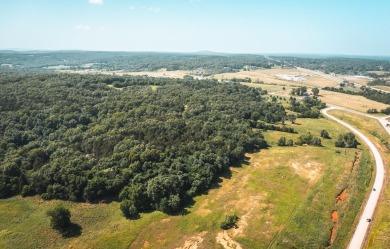 Check out this 3 acre lot for building a home on, in a beautiful on Southern Oaks Country Club in Missouri - for sale on GolfHomes.com, golf home, golf lot