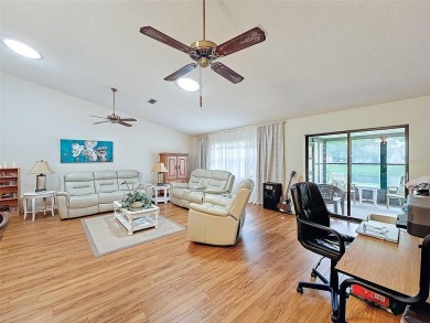 Lovely 2 bedroom home with split bedrooms, vaulted ceilings in on Summertree Golf Course in Florida - for sale on GolfHomes.com, golf home, golf lot