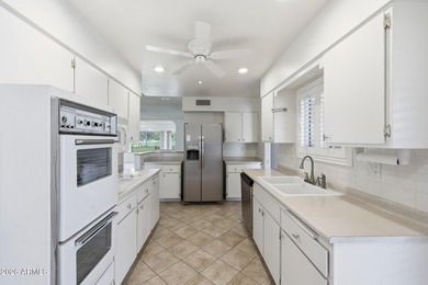 Beautiful golf course view. Charming Gemini home on the Sun City on Sun City Country Club in Arizona - for sale on GolfHomes.com, golf home, golf lot