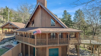 Welcome to your dream retreat in the heart of Holiday Island! on Holiday Island Executive Golf Course in Arkansas - for sale on GolfHomes.com, golf home, golf lot