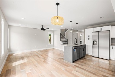Investment Opportunity in The Oaks of London! Discover an on Crooked Creek Golf Club in Kentucky - for sale on GolfHomes.com, golf home, golf lot