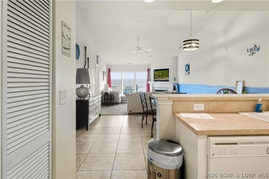 Top-floor 2BR, 2BA condo in the gated Cedar Heights overlooking on The Club At Old Kinderhook in Missouri - for sale on GolfHomes.com, golf home, golf lot