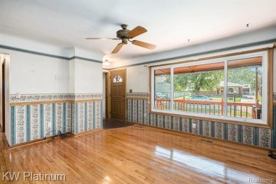 Situated at the end of a quiet cul-de-sac, this well-maintained on St. Clair Shores Country Club in Michigan - for sale on GolfHomes.com, golf home, golf lot
