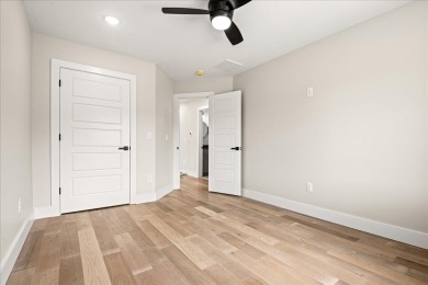 Investment Opportunity in The Oaks of London! Discover an on Crooked Creek Golf Club in Kentucky - for sale on GolfHomes.com, golf home, golf lot
