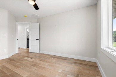 Investment Opportunity in The Oaks of London! Discover an on Crooked Creek Golf Club in Kentucky - for sale on GolfHomes.com, golf home, golf lot