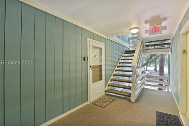 Located on the 2nd floor overlooking the Robbers Row Golf Course on Port Royal Golf and Racquet Club in South Carolina - for sale on GolfHomes.com, golf home, golf lot