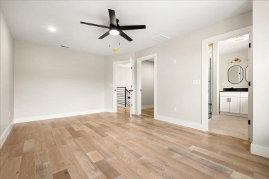 Investment Opportunity in The Oaks of London! Discover an on Crooked Creek Golf Club in Kentucky - for sale on GolfHomes.com, golf home, golf lot