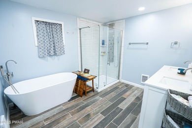 Welcome to this beautifully renovated and spacious ranch home on The Hideout Golf in Pennsylvania - for sale on GolfHomes.com, golf home, golf lot