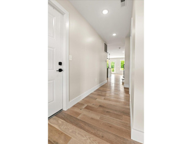 Investment Opportunity in The Oaks of London! Discover an on Crooked Creek Golf Club in Kentucky - for sale on GolfHomes.com, golf home, golf lot