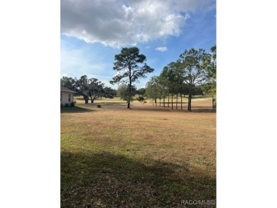 Price reduced - this is the only lot left on the golf course!! on Brentwood Farms Golf Club in Florida - for sale on GolfHomes.com, golf home, golf lot