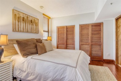 *No storm damage - Welcome to this upgraded and partially on Longboat Key Golf Club Resort in Florida - for sale on GolfHomes.com, golf home, golf lot