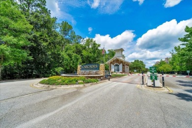 Yes, you can live in a luxurious gated community and have deer on Slammer and Squire Golf Course in Florida - for sale on GolfHomes.com, golf home, golf lot