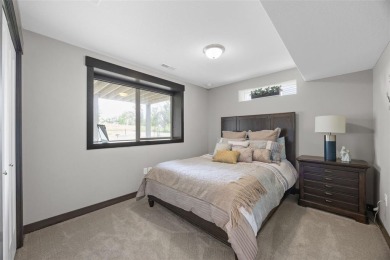 Enjoy the blend of nature and city life in this immaculate 4 on Ellis Park Golf Course in Iowa - for sale on GolfHomes.com, golf home, golf lot