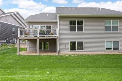 Enjoy the blend of nature and city life in this immaculate 4 on Ellis Park Golf Course in Iowa - for sale on GolfHomes.com, golf home, golf lot
