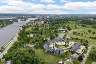 Enjoy the blend of nature and city life in this immaculate 4 on Ellis Park Golf Course in Iowa - for sale on GolfHomes.com, golf home, golf lot